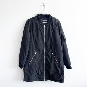 Zenana Outfitters // long bomber jacket // size large // EUC